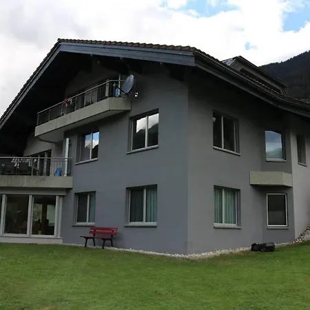 Apartment Fuer 5 Personen In Cumpadials, Inmitten Der Surselva *
