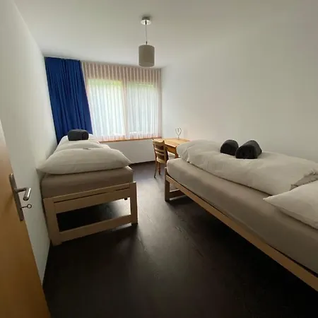 Fuer 5 Personen In Cumpadials, Inmitten Der Surselva