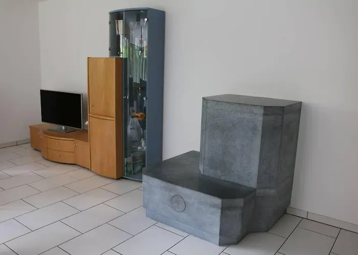 Daire Fuer 5 Personen In Cumpadials, Inmitten Der Surselva