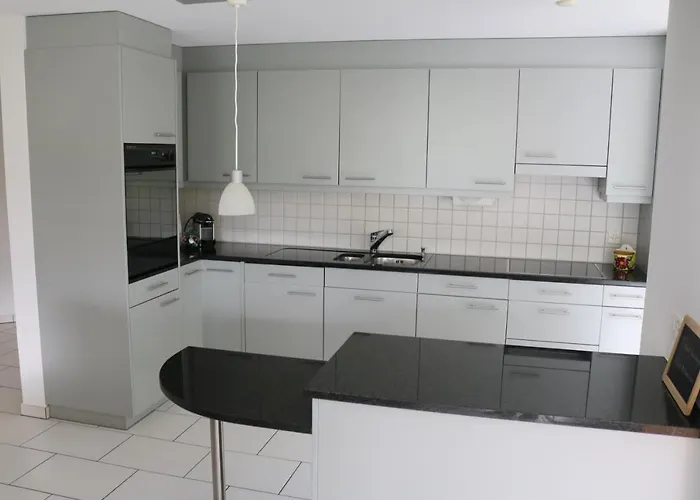 Fuer 5 Personen In Cumpadials, Inmitten Der Surselva * Sumvitg